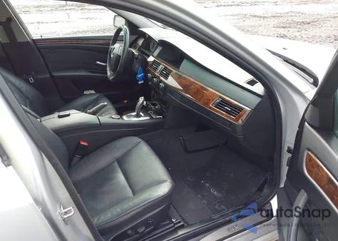 2008 BMW 535Xi z USA, uszkodzony, nr VIN WBANV93588C130554